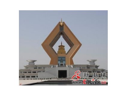 斜行电梯——特殊建筑的原生态首选解决方案
