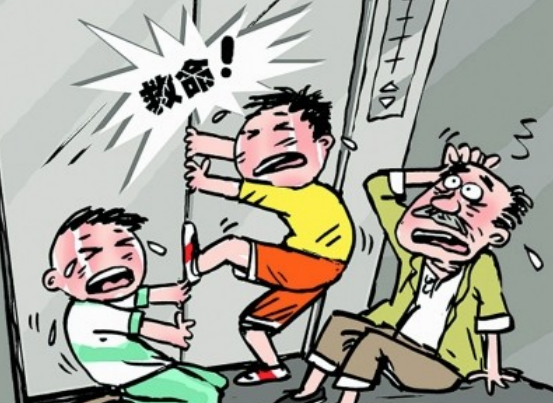 给电梯“上保险”的不同声音(图1) 给电梯“上保险”的不同声音(图1)