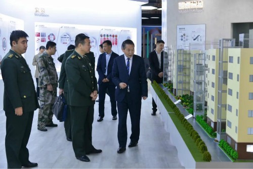 湖州市军分区领导访问巨人集团