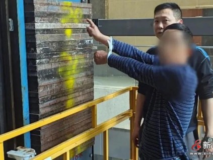 重庆万州区电梯频繁故障 经检修发现电梯配重块被盗