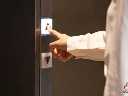 四川自贡高新区首批19部老旧电梯更新改造工程顺利竣工