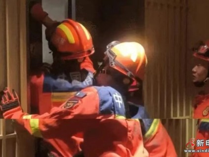 杭州一电梯故障致 11 人被困半小时 消防紧急救援